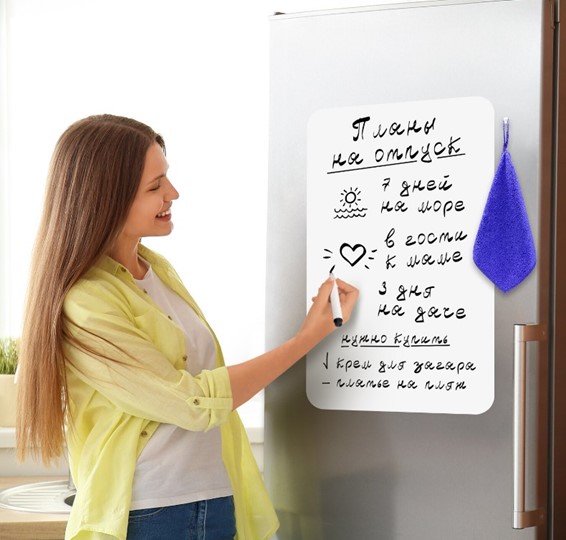 Магнитно-маркерная доска на холодильник BRAUBERG, 58х36 см с маркером, магнитом и салфеткой во Владимире - изображение 2